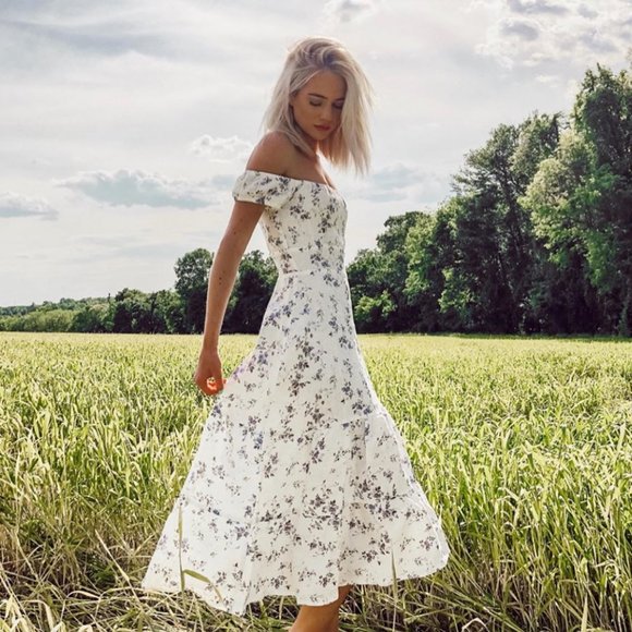 Reformation Dresses & Skirts - Reformation Toulouse Off the Shoulder Fit & Flare